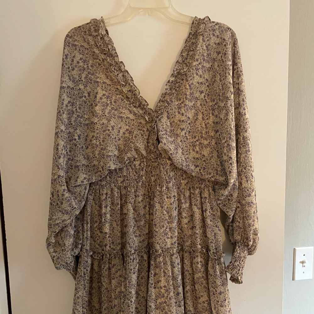 Multicolor floral She + Sky brand size medium